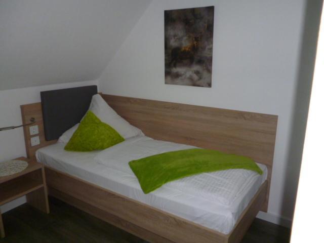 Hotel Garni Haus Schoenberger Хайлигенхаус Екстериор снимка